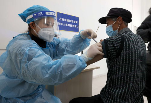 四問老年人疫苗接種 疫情防控一線的調(diào)查與咨詢